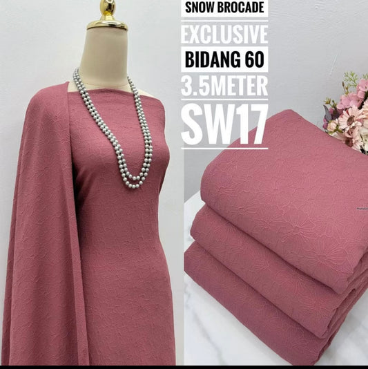 Kain Pasang Snow Brocade Exclusive